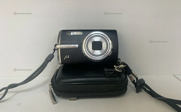 Фотоаппарат  Olympus M1010