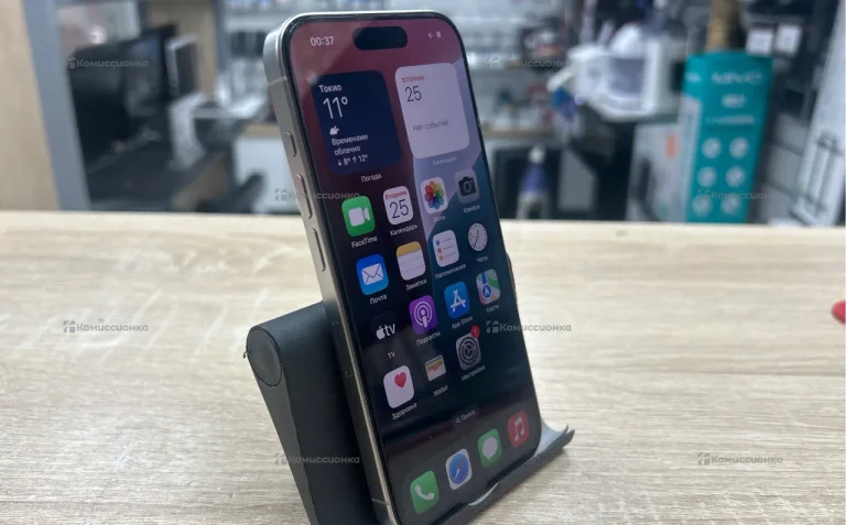 Apple iPhone 15 Pro 8/128 ГБ