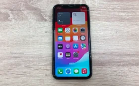 Apple iPhone 11 4/64 ГБ