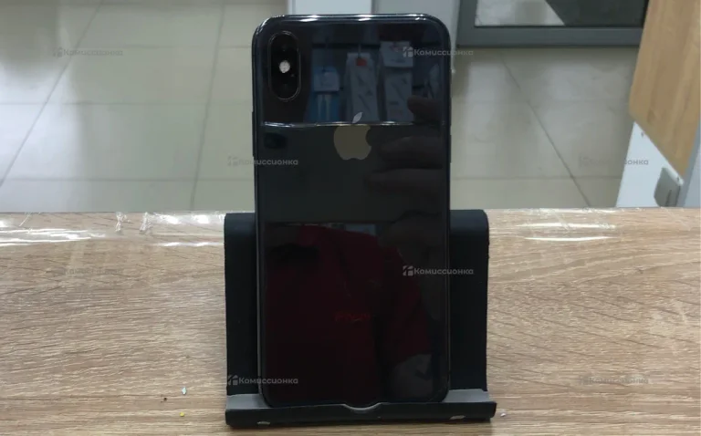 Apple iPhone X 3/256 ГБ