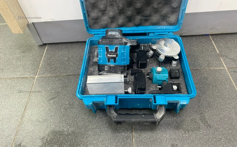 Лазерный уровень Makita 4D зеленый