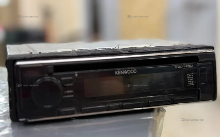 Автомагнитола  kenwood -3200ui