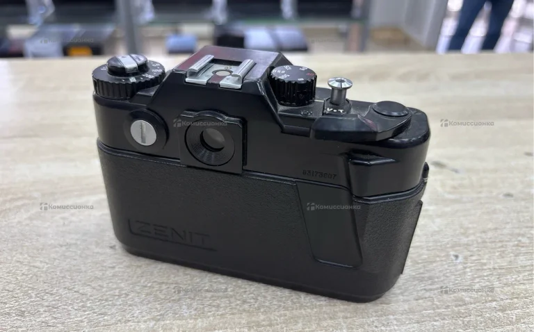 Фотоаппарат  Zenit 122