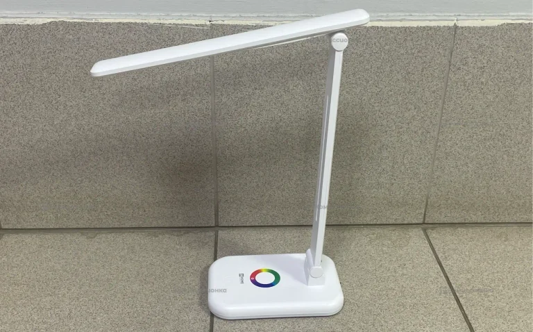 Светильник настольный с RGB InHome