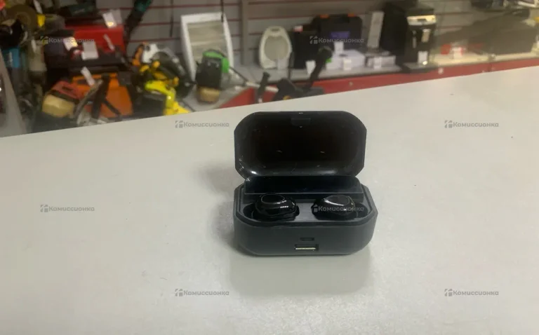 Наушники  черные