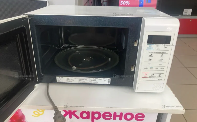 Микроволновая печь  SAMSUNG ME733