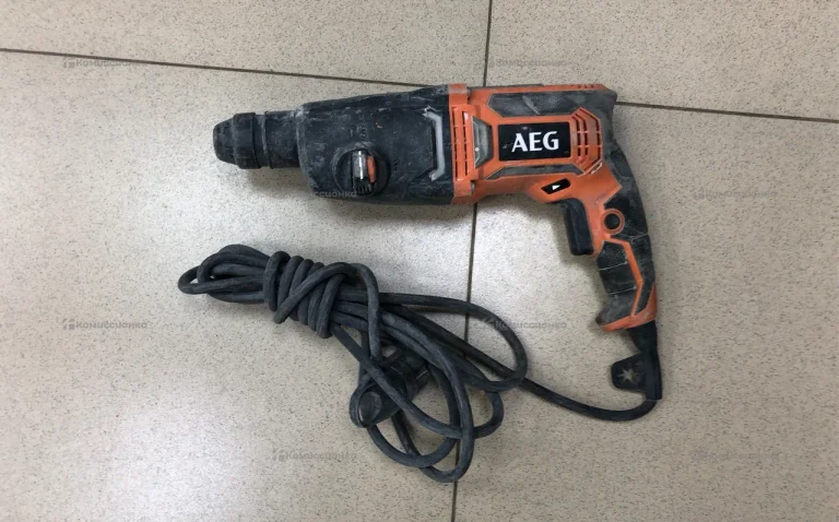 Перфоратор AEG BH 24 IE (два режима)