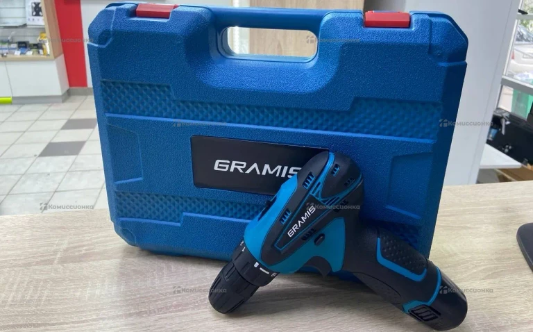 Шуруповерт GRAMIS 12V