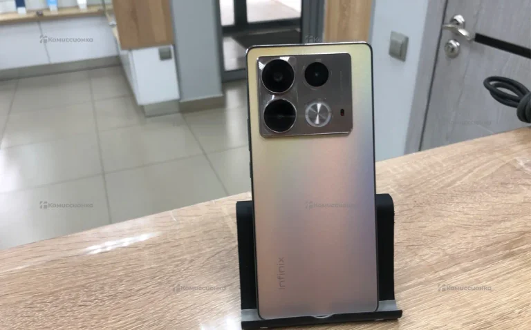 Infinix Note 40 8/256 ГБ