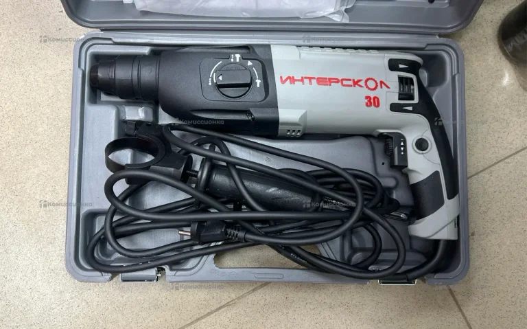 Перфоратор Интерскол П30/900-ЭР