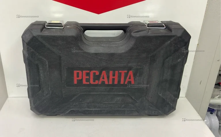 Перфоратор Ресанта П-28-800К