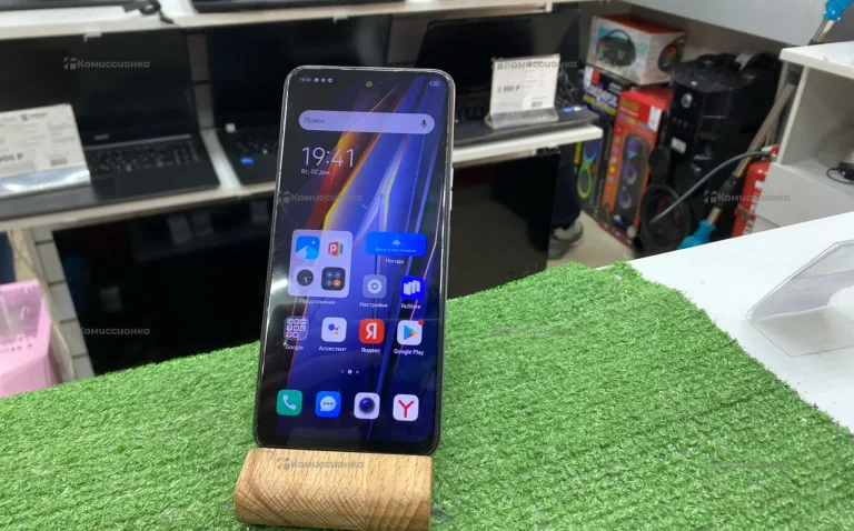 Tecno Pova 4 8/128 ГБ