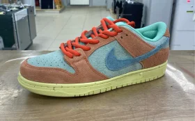 Кроссовки Nike цветные 43