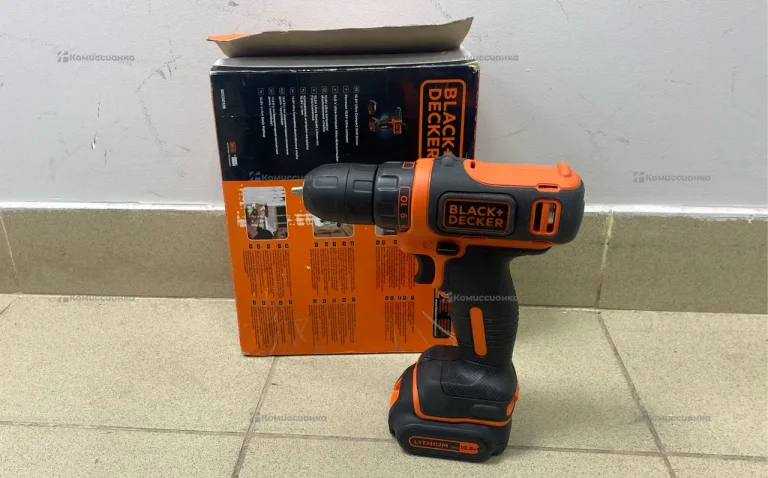 Шуруповерт Black&Decker BDCDD12B 10.8v