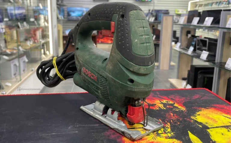 Электролобзик Bosch PST 650