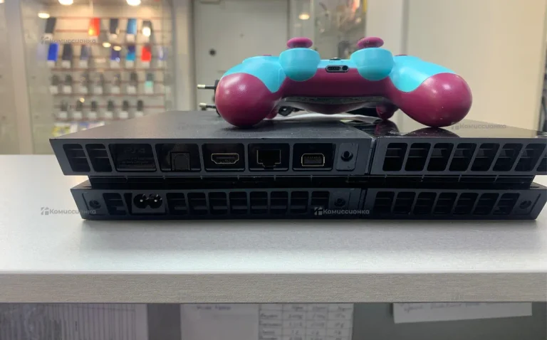 Приставка Sony Playstation 4 Fat 500gb
