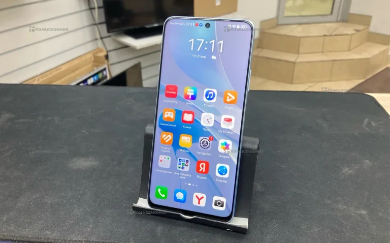 Huawei nova 13i 8/128 ГБ