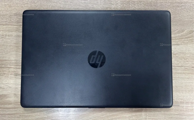 Ноутбук HP Laptop 15-db1xxx