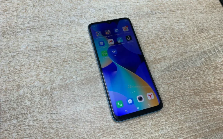 Tecno Spark 10 4/128 ГБ