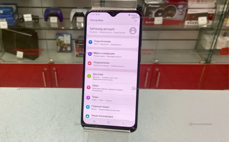Samsung Galaxy A50 4/64 ГБ
