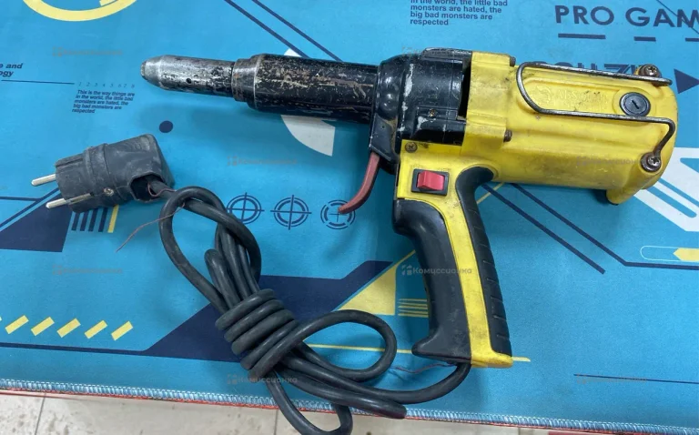 Заклепочник Absolut skytools sk-1006