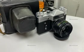 Фотоаппарат  зенит-Е с объективом Гелиос-44-2 2/58