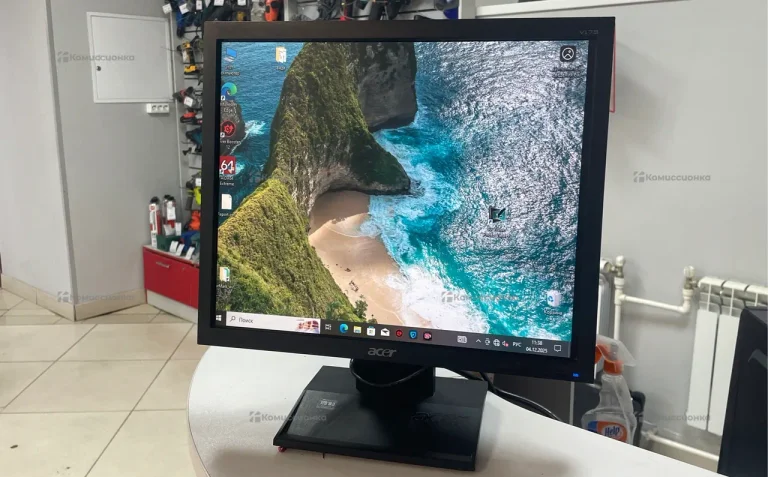 Монитор Acer V173Ab