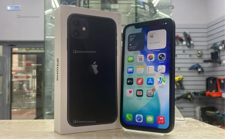 Apple iPhone 11 4/64 ГБ