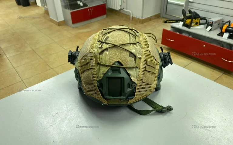 Защитный военный шлем