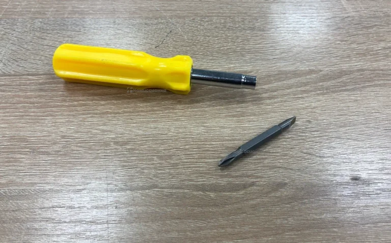 Отвертка 2в1