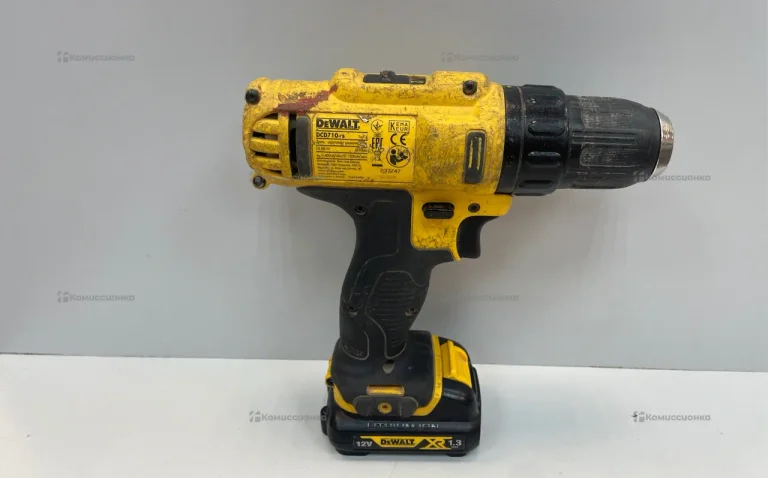 Дрель-шуруповерт DeWalt DCD710-ks