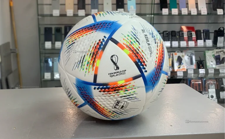 Футбольный мяч Adidas Al Rihla