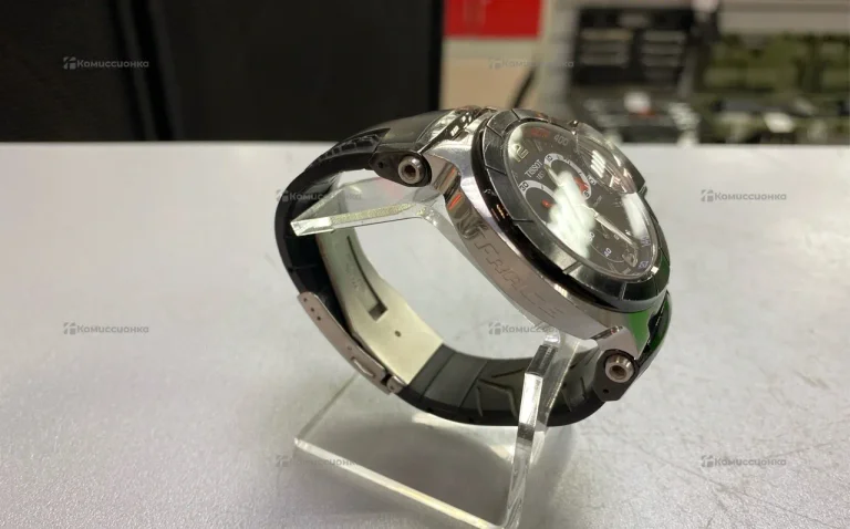 Часы Tissot T048417