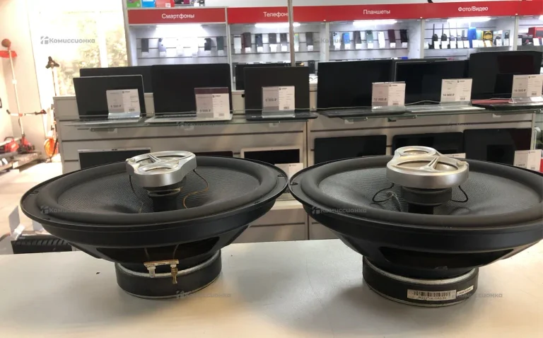 Колонки JBL CS3110
