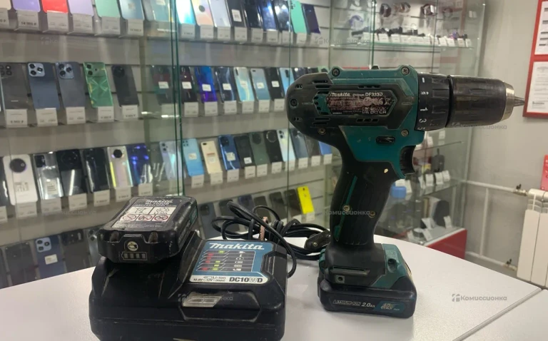 Аккумуляторный Дрель шруповерт makita DF333D