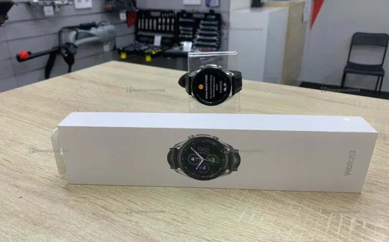 Часы  Samsung Galaxy Watch 3 (45mm)