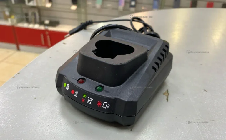 Зарядное устройство Rockfield RF12C2