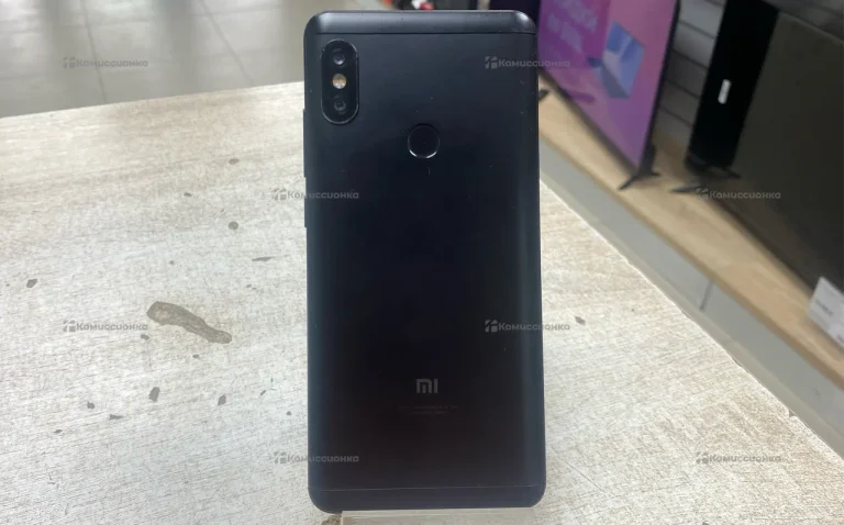 Xiaomi Redmi Note 5 4/64Gb