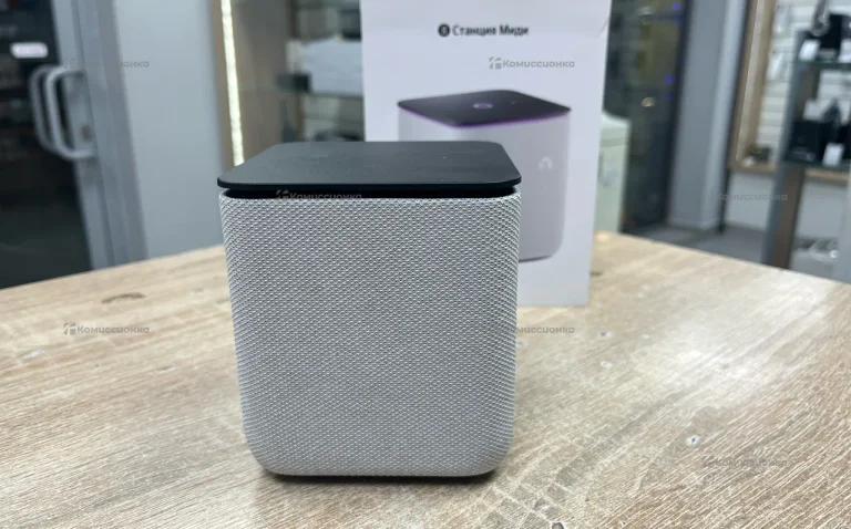 Яндекс станция Миди