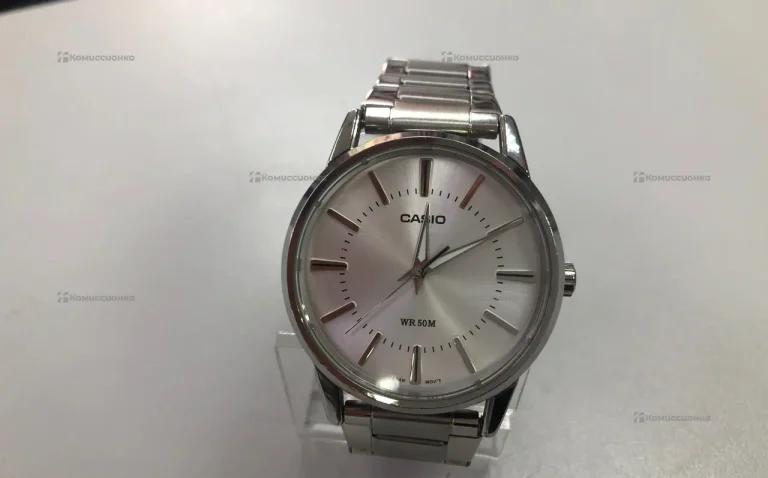 Часы  Casio wr50m