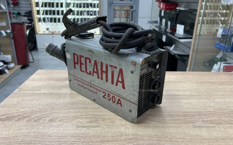 Сварочный аппарат Ресанта Саи-250