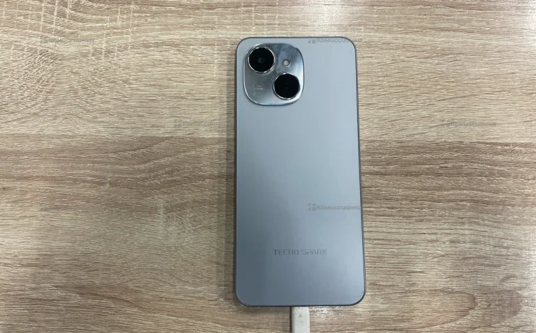 Tecno Spark 40C 8/256 ГБ