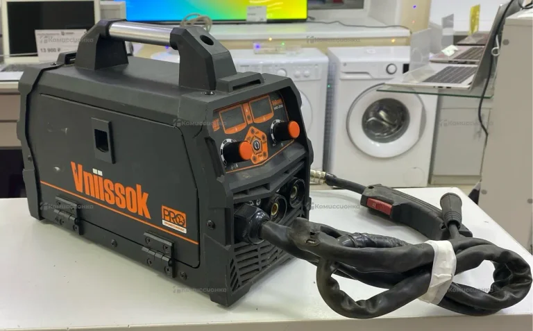 Сварочный полуавтомат Vniissok MIG-205