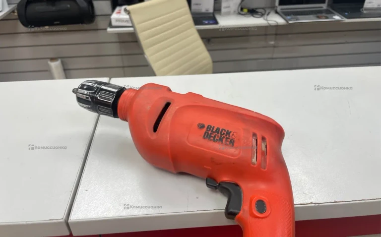 Сетевая дрель Black Decker