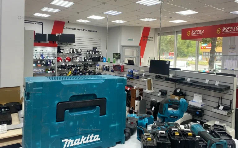 набор инструментов  5в1 Makita replica