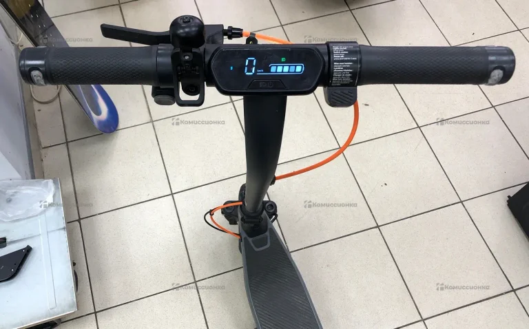 Самокат Ninebot E2 plus