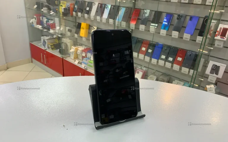 Tecno Spark 30C 6/128 ГБ