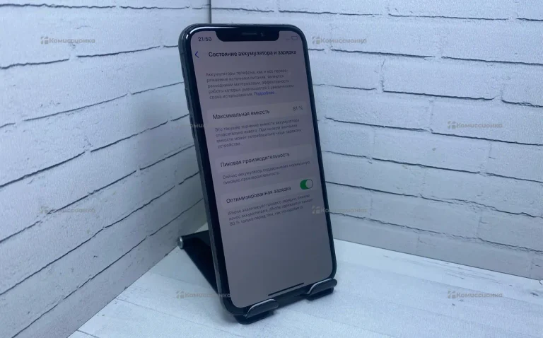 Apple iPhone XS 4/64 ГБ