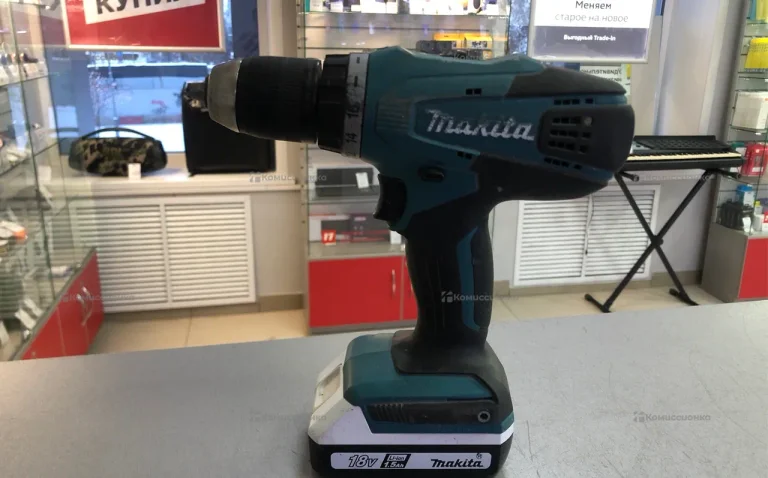 дрель шуруповерт Makita DF457D