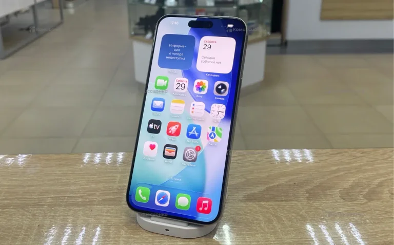 Apple iPhone 15 Pro Max 8/256 ГБ 100%акб